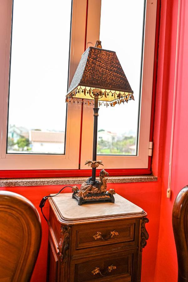 Vintage Balcony Guesthouse Ovar Buitenkant foto